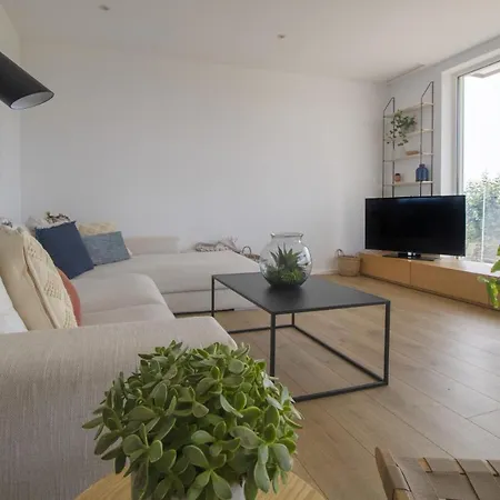 Апартаменты Vivalidays Apartour -