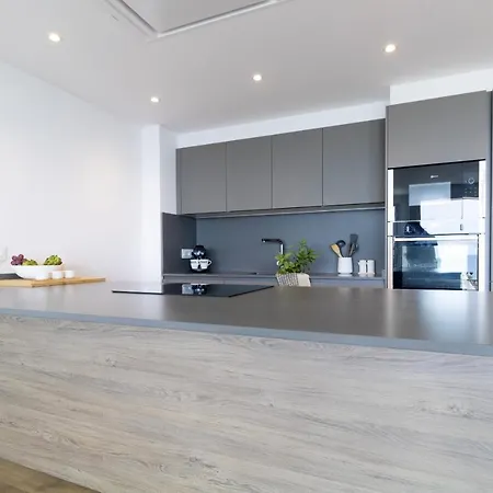 Апартаменты Vivalidays Apartour - Калелья